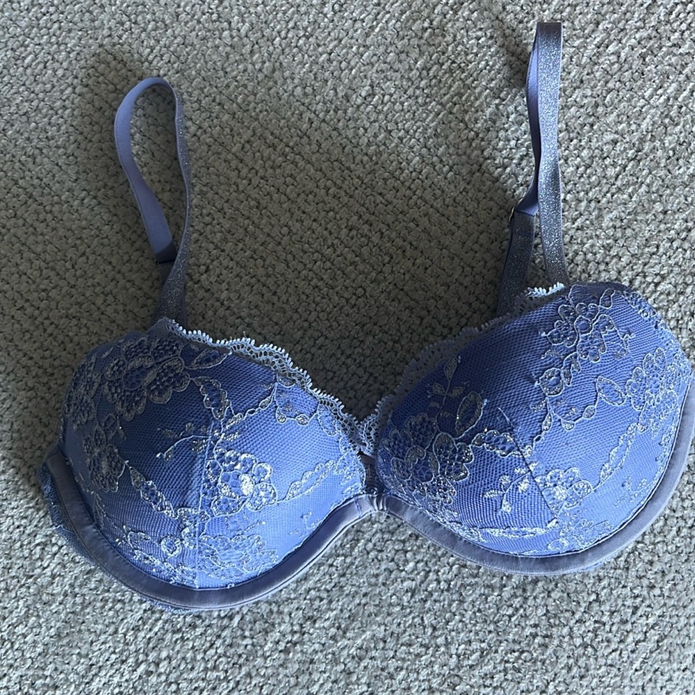 VS 32D Push Up